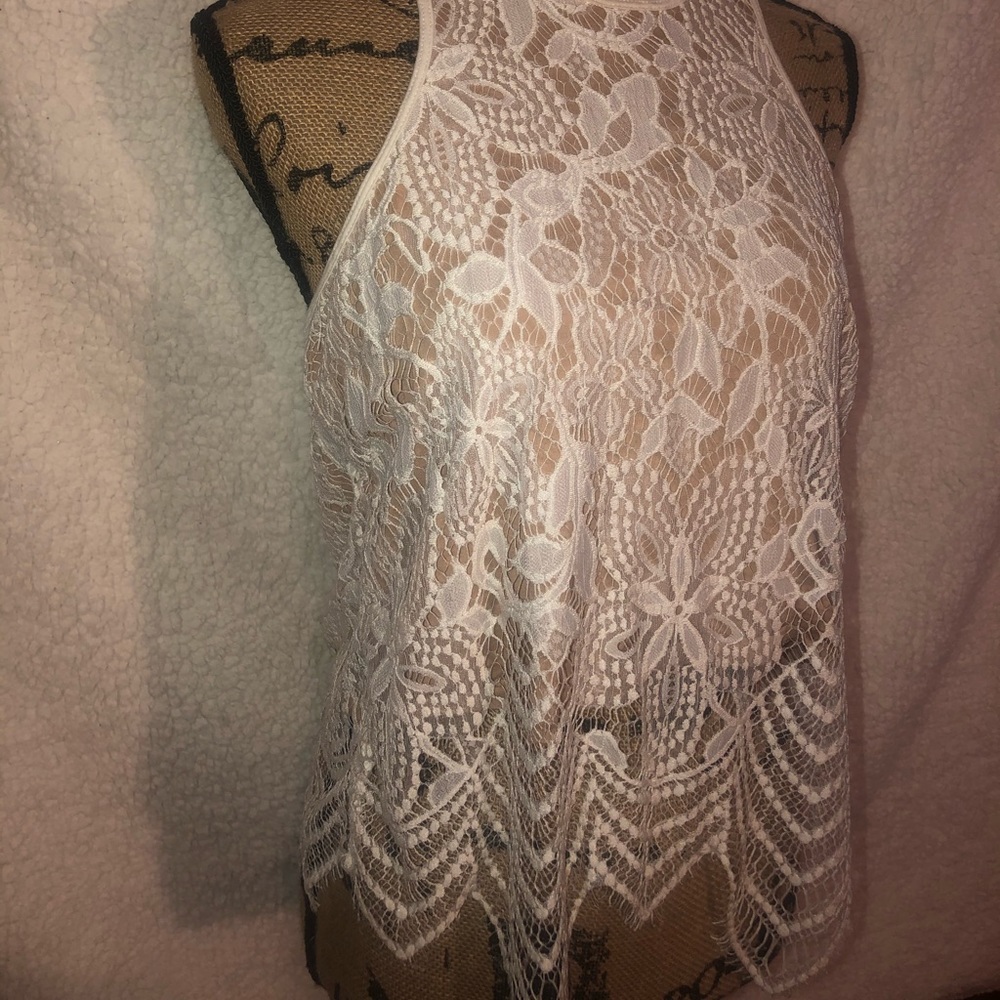EXPRESS Laced Top - Picture 2 of 4